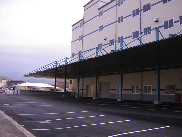 井関農機堀江倉庫 外観